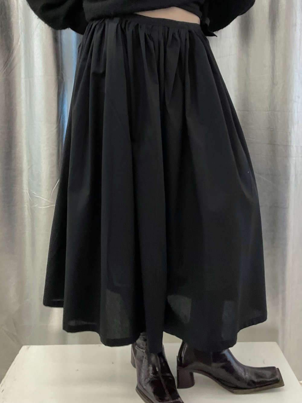 Black cotton maxi skirt with bow 