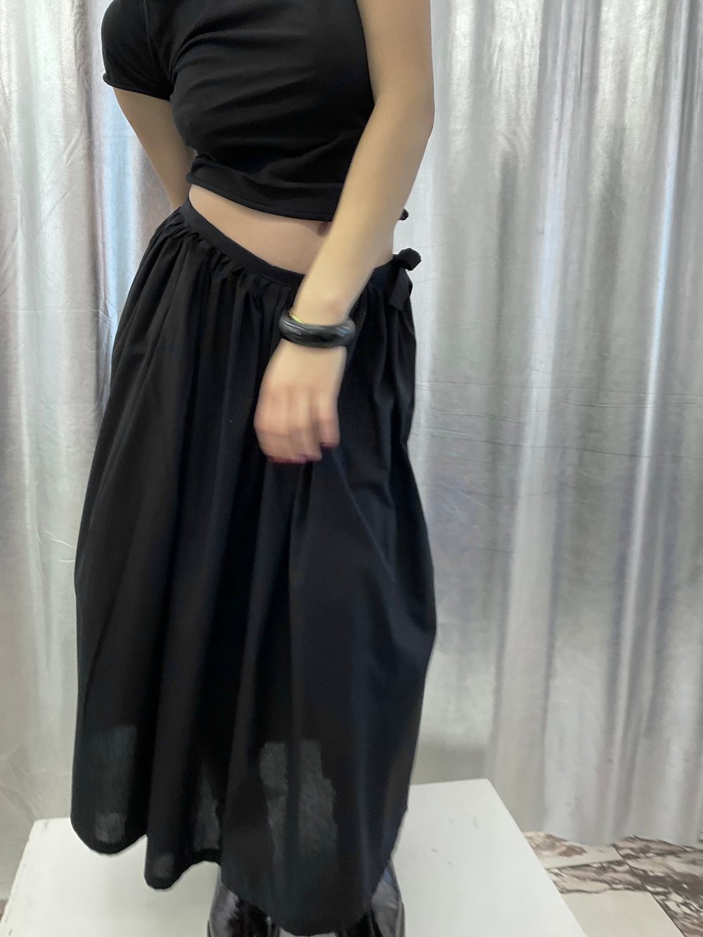 Black cotton maxi skirt with bow 