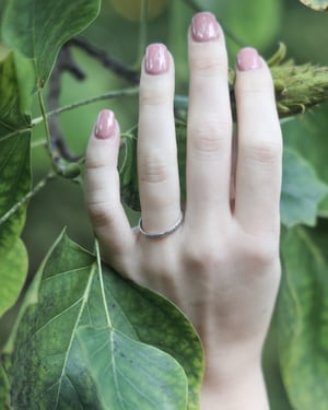 Image of Platinum 2mm horn texture ring