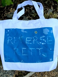 Reverse Rett Sunprint Zip Totebag