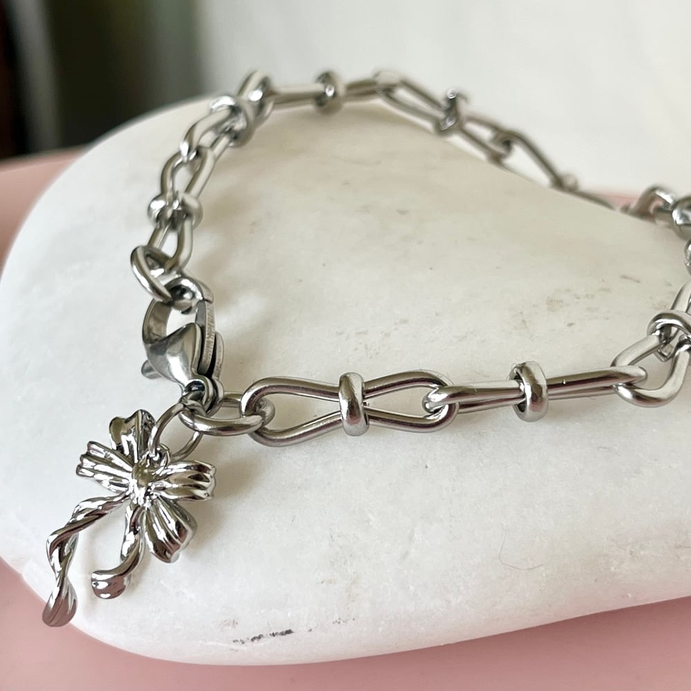 Image of Chunky Bow and Bow Bracelet