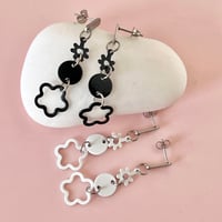 Image 1 of Midi Multi Flower Drop - Black or White