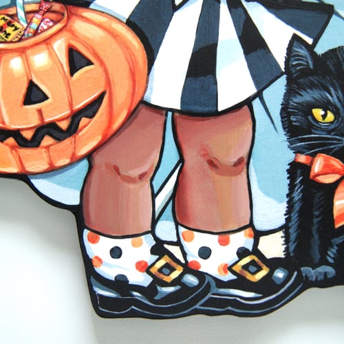 Image of Trick or Treat Witch plaque  (Black)