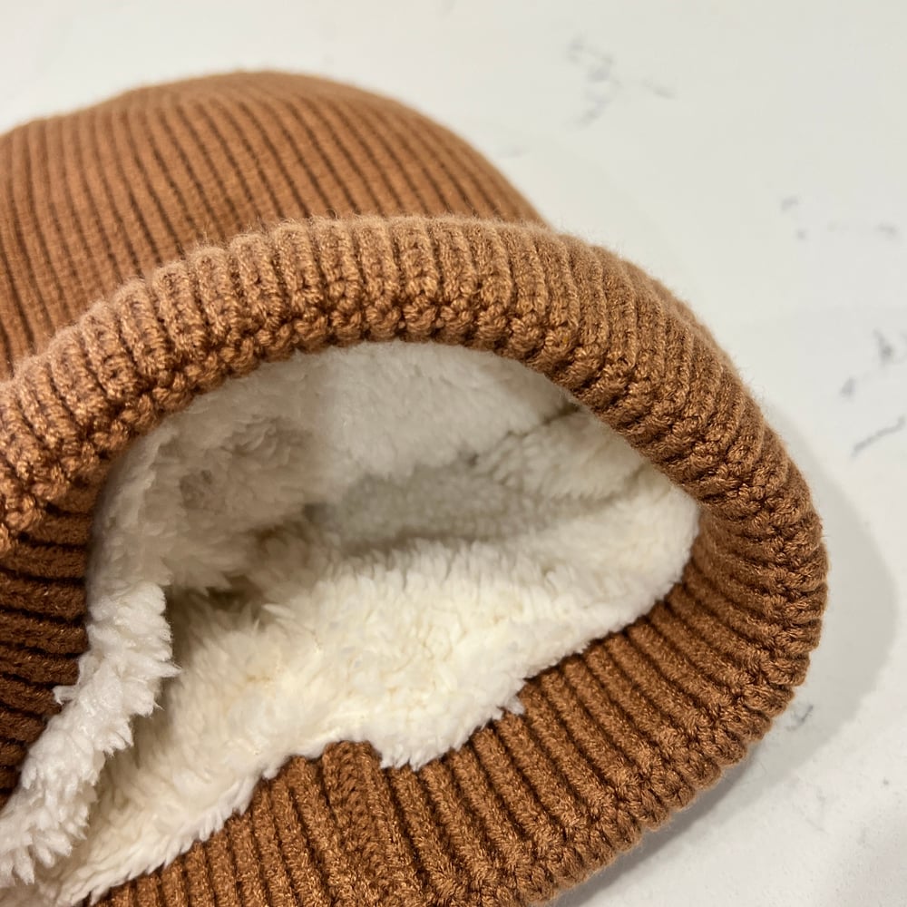 CARAMEL BEANIE - THERMAL COSY LINING