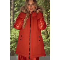 Image 7 of CHAQUETÓN LARGO ROJO AW24