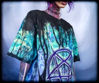 Image 7 of LIT button Tee UV (2XL)