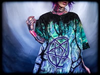 Image 13 of LIT button Tee UV (2XL)