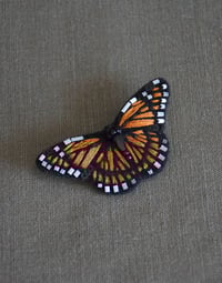 Image 1 of "Le Monarque" - Mini Brooch (orange)
