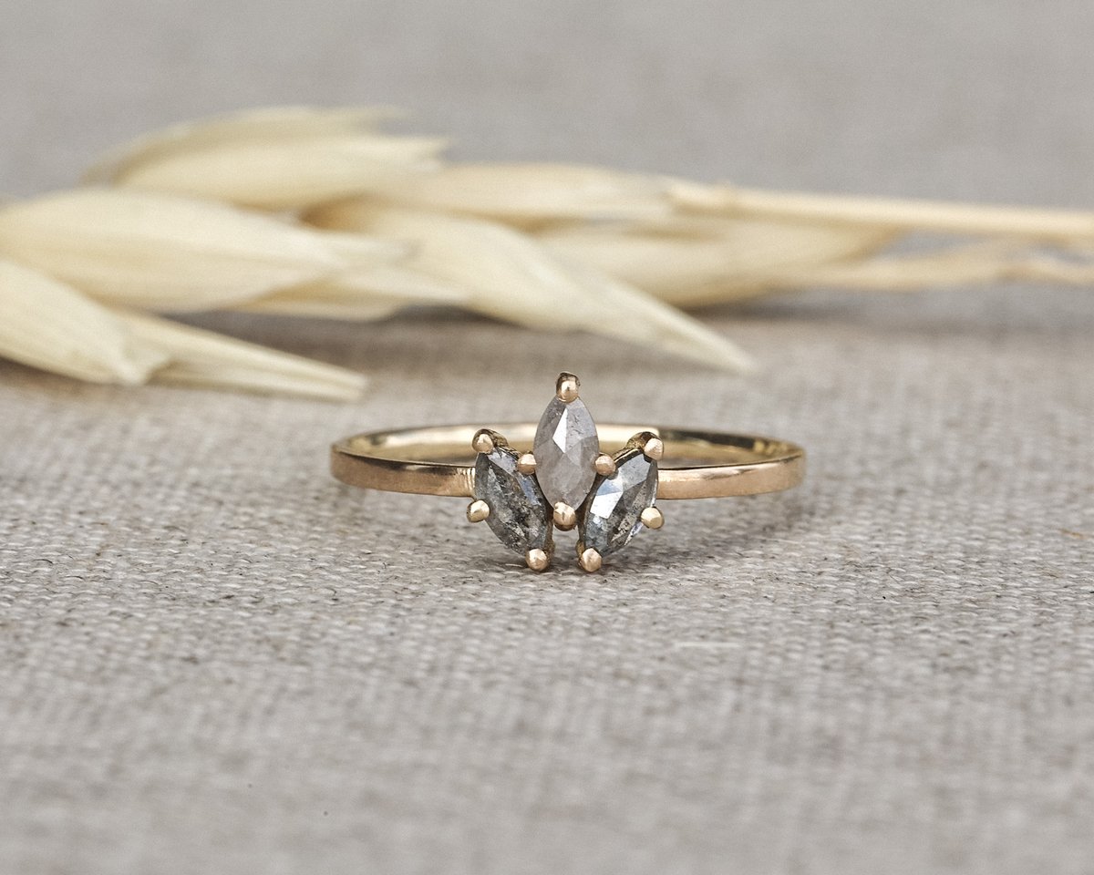 Image of 18ct yellow gold marquise cut 'salt and pepper' rose-cut diamond ring (IOW221)