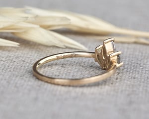 Image of 18ct yellow gold marquise cut 'salt and pepper' rose-cut diamond ring (IOW221)