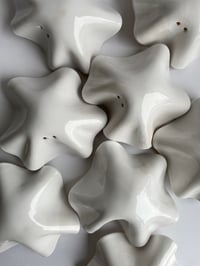 Image 5 of Ceramic ghost tea light | white, gloss 