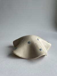 Image 3 of Ceramic ghost tea light | no. 3 flowers | off-white, gloss 