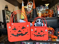 Image 2 of Med bogg bag pumpkin face bag 