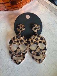 Leopard skull earrings 