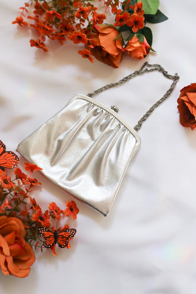 Image of Vintage Silver Double Chain Handbag 
