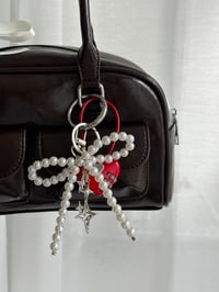 Image 1 of Pearl Bow