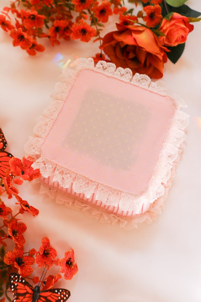 Image of Vintage Pastel Pink Vanity Basket with Frilly Lace 
