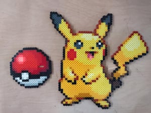 Image of Pikachu pixel