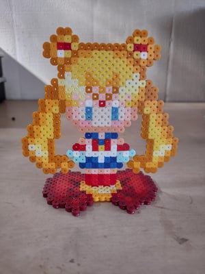 Image of Sailor moon pixel