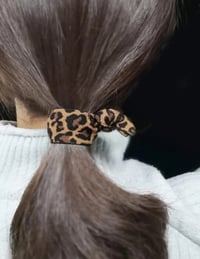 Image 4 of LÉO HAIR ACCESSORIE