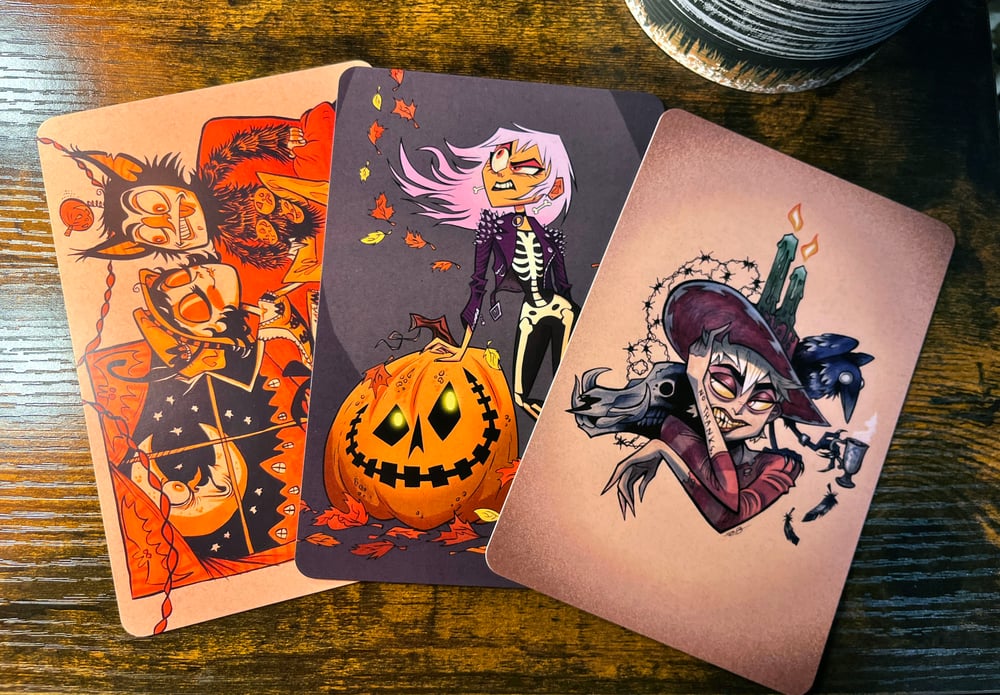 HALLOWEEN POSTCARD SET of 3