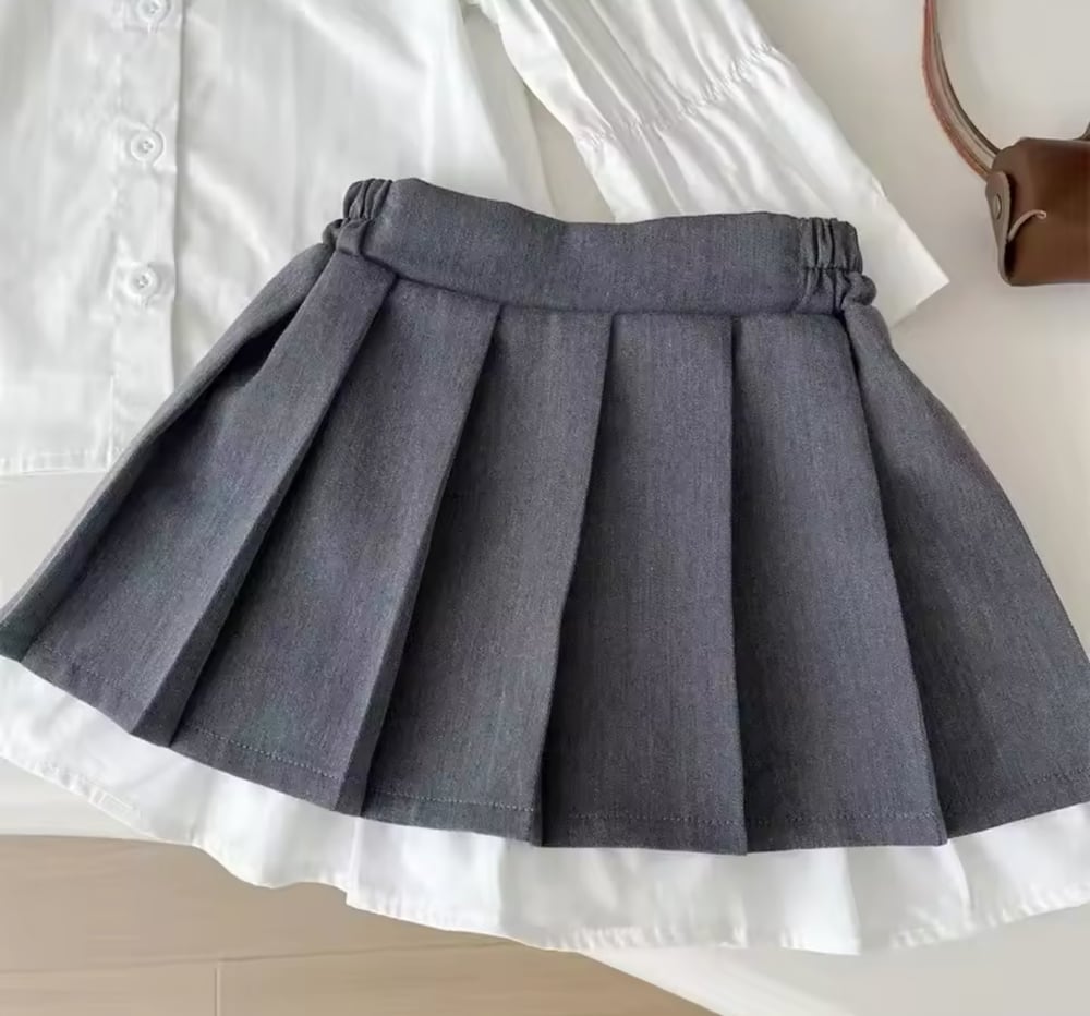 Image of Munro Three Piece Set