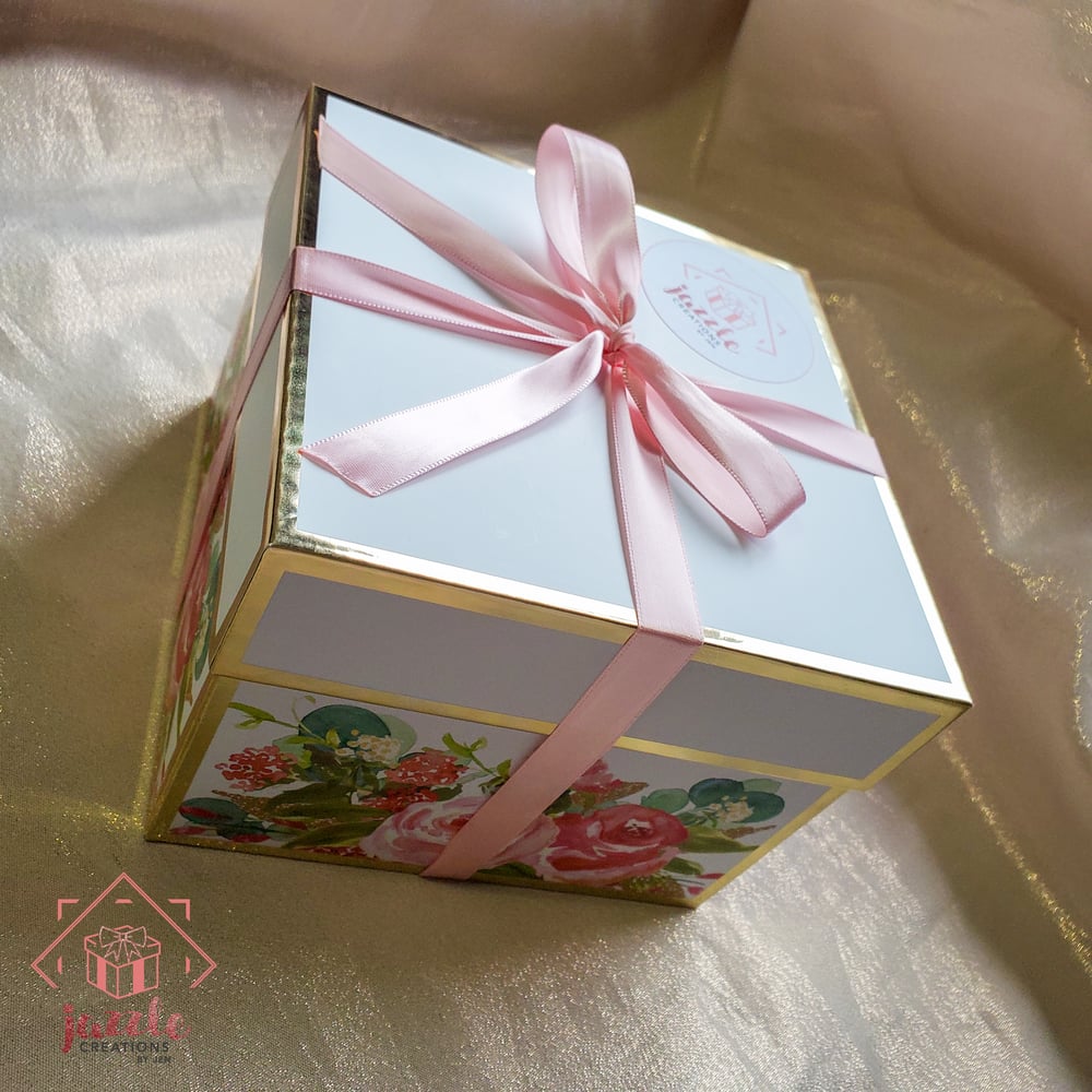 Image of GIFT BOX PACKAGING