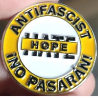 Image 1 of HOPE not hate ¡No Pasarán! Pin Badge