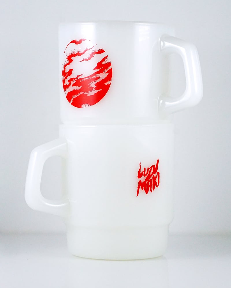 Image of rising spiral glass mug