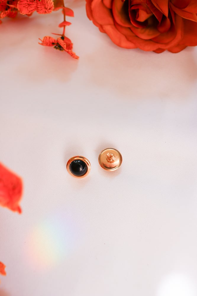 Image of Vintage Black Button Style Earring 
