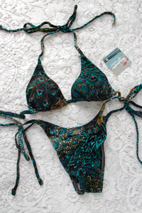 Image 2 of ♲ Cool Paisley Bikini Set - M