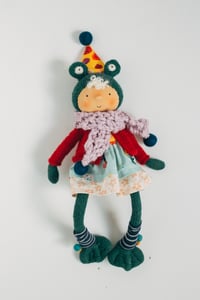 Rowan - Wool Filled Sculpted Sock Frog with removable clothes