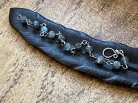 Image 17 of Labradorite bracelet. n23