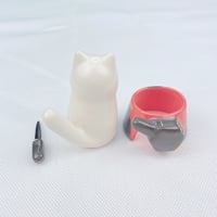 Image 5 of White Cat-pool ceramic figurine