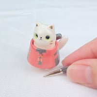 Image 3 of White Cat-pool ceramic figurine