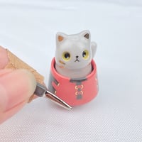 Image 3 of Gray cat-pool ceramic figurine