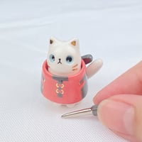 Image 3 of White cat_pool ceramic figurine 