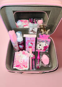 Image 5 of Hello kitty diamond bundle