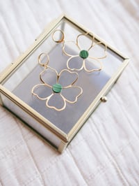 Image 4 of Boucles d'Oreilles NAOLIE - Vert foncé - Or/Argent