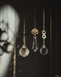 Image 2 of Atrapaluces Lágrima