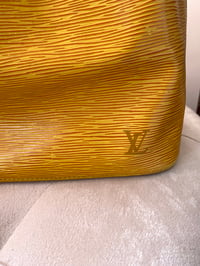 Image 6 of Louis Vuitton Epi Yellow Petit Noé Bucket Bag