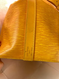 Image 12 of Louis Vuitton Epi Yellow Petit Noé Bucket Bag