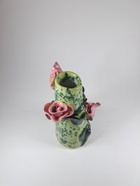 Image 4 of Rose vase (green)