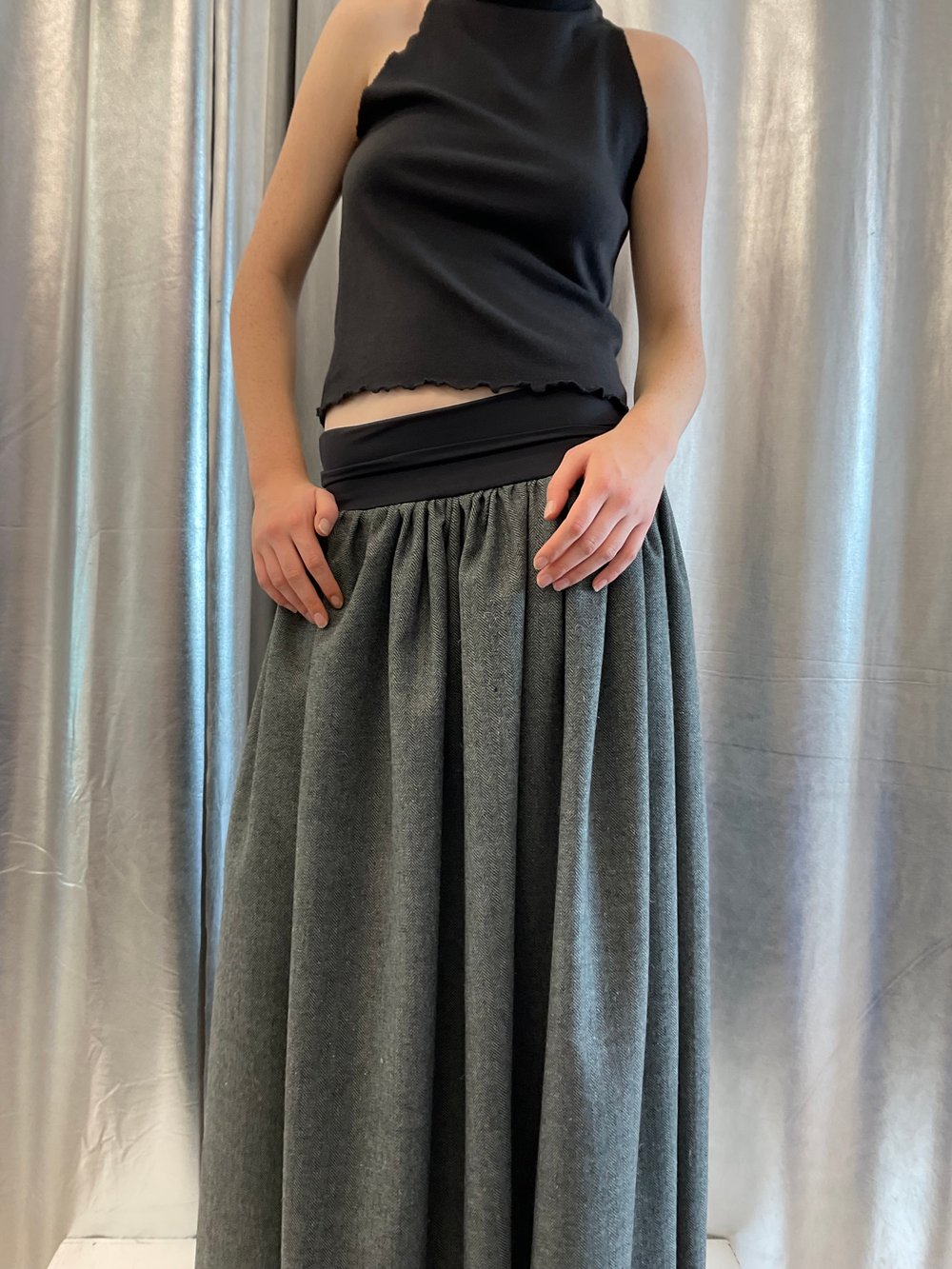 Tweed grey maxi skirt NEW