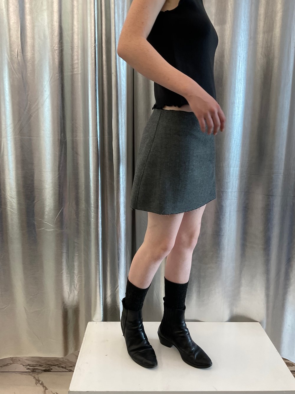 Tweed mini skirt 