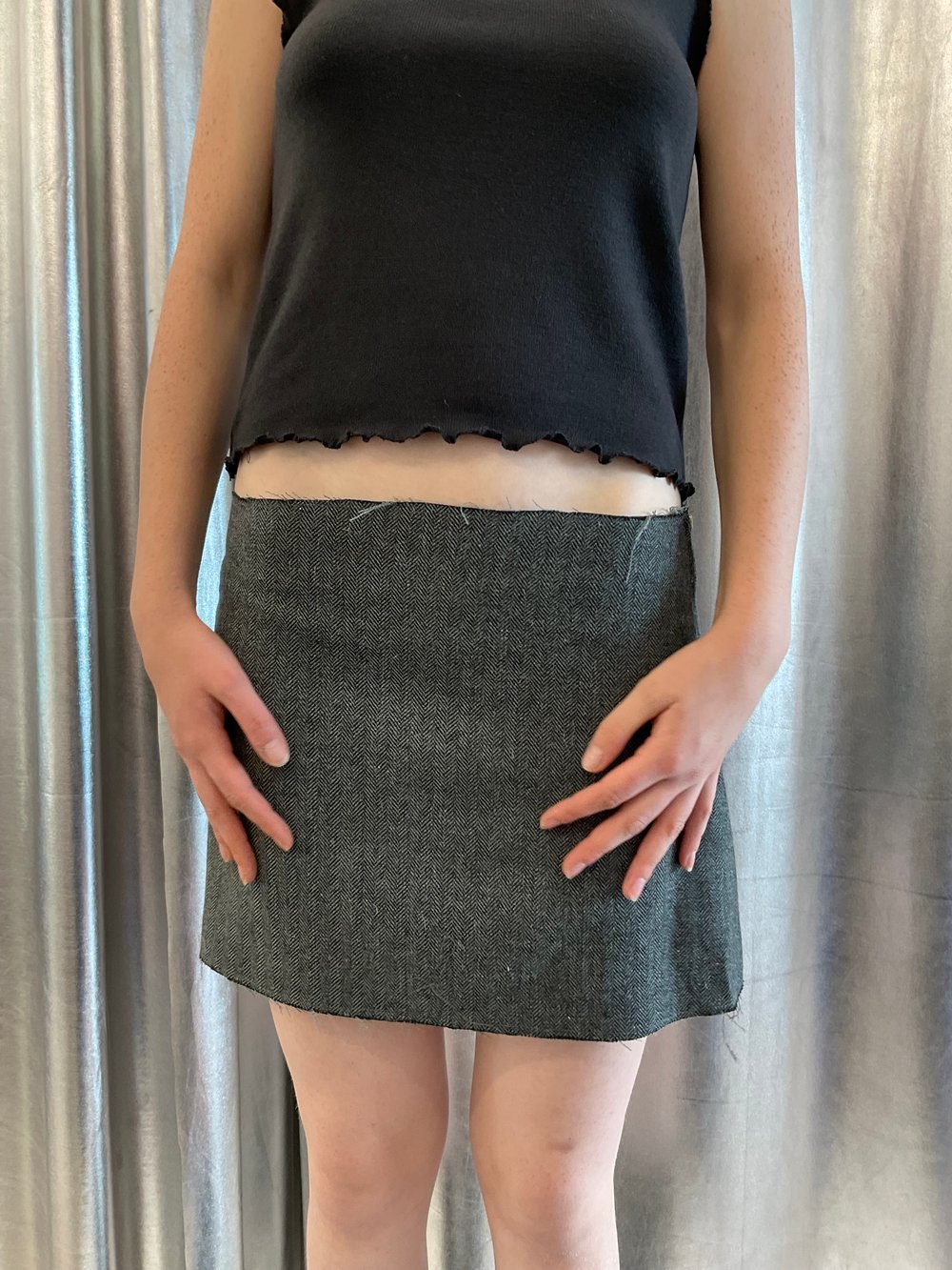 Tweed mini skirt 