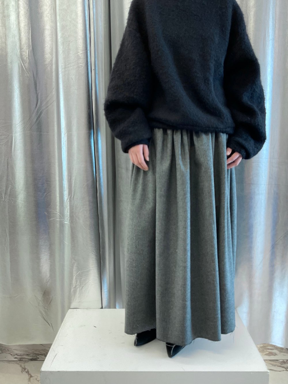 Tweed grey maxi skirt NEW