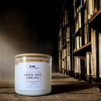 Image 3 of Hogwarts Library Soy Wax Candle