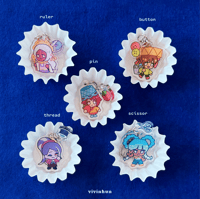 Image 2 of Cookie Sewing Kit Charms