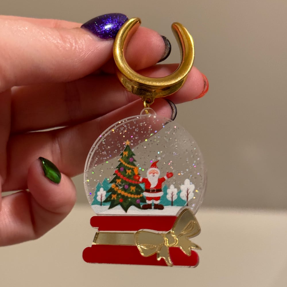 Image of Holiday Snow-globe Dangles (sizes 2g-1 1/2)